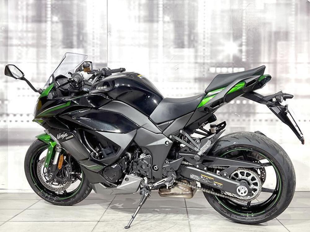 Kawasaki Ninja 1000 SX (2021 - 24) (2)