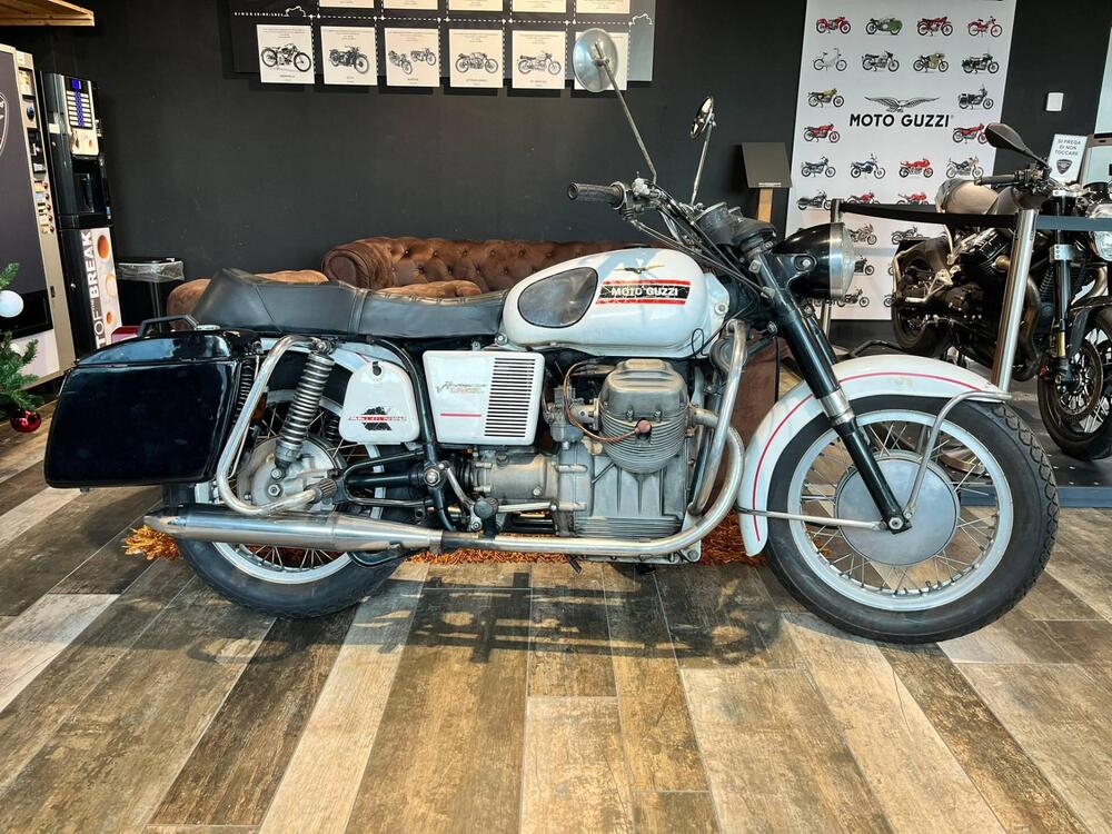 Moto Guzzi V7 Special (4)