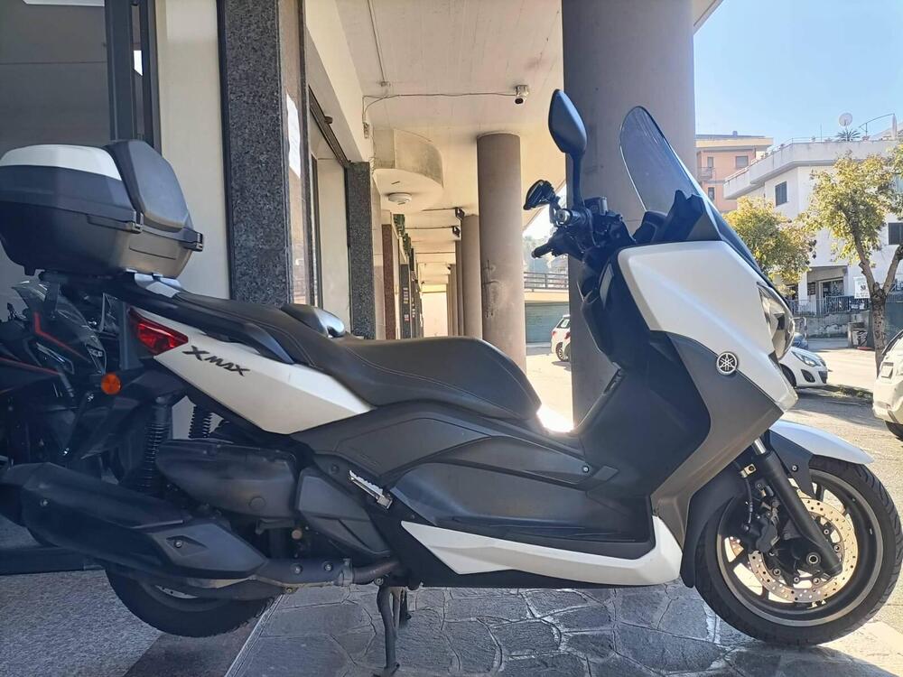 Yamaha X-Max 400 (2013 - 16) (4)