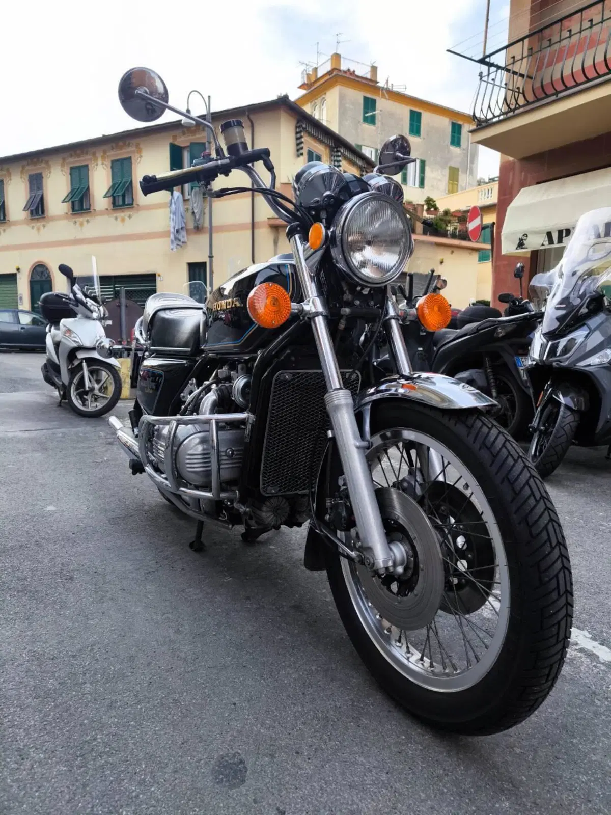 Honda GL 1000 (2)