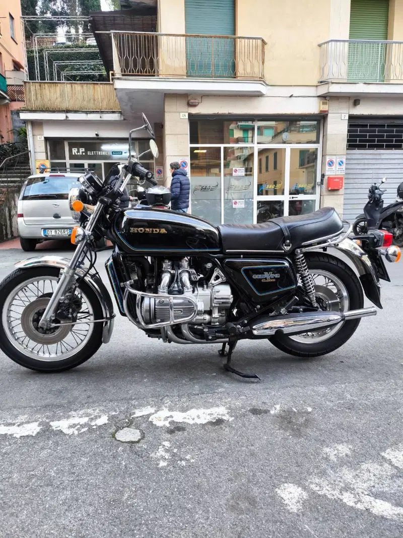 Honda GL 1000 (4)