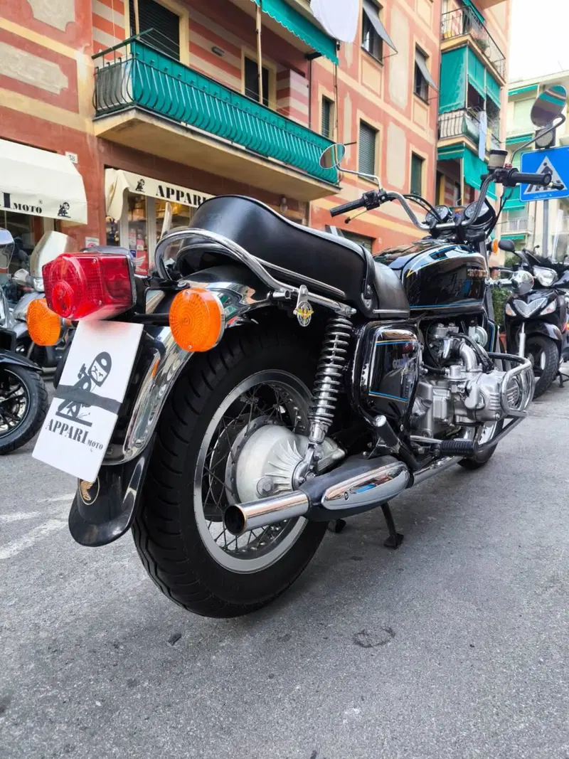 Honda GL 1000 (6)