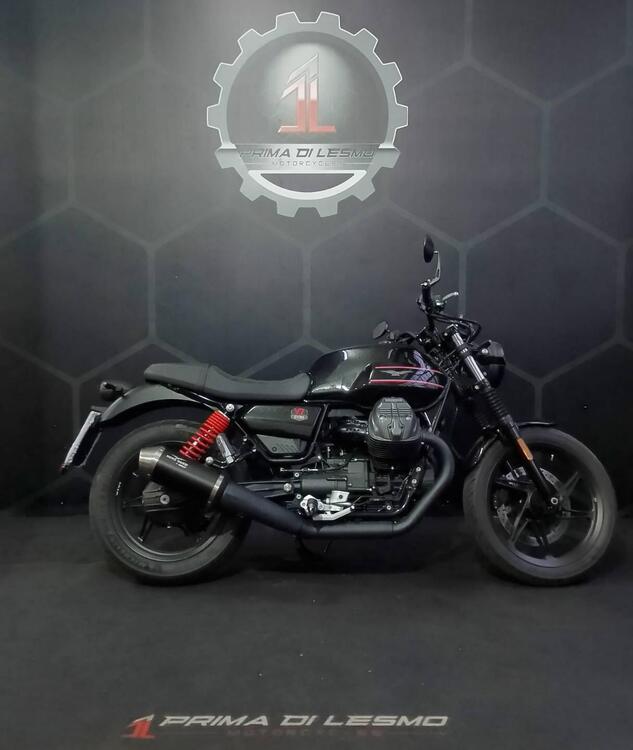 Moto Guzzi V7 Special Edition (2022 - 24)