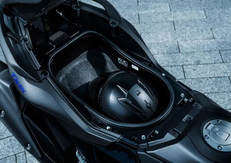 Yamaha T-Max 560 T-Max 560 (2025 - 26) (13)