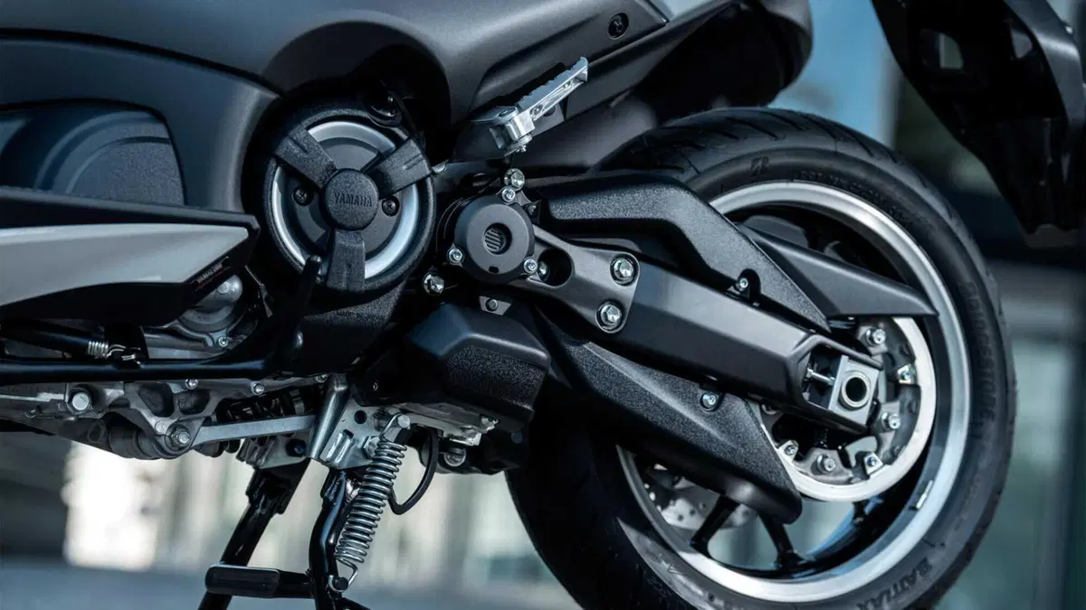 Yamaha T-Max 560 T-Max 560 Tech Max (2025 - 26) (14)