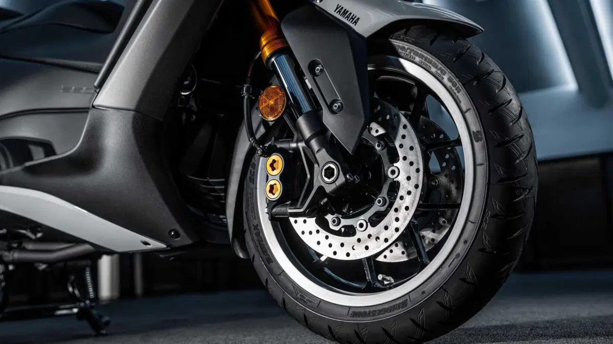 Yamaha T-Max 560 T-Max 560 Tech Max (2025 - 26) (13)
