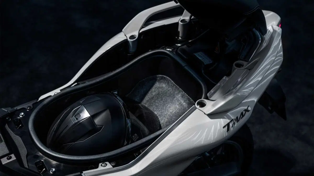 Yamaha T-Max 560 T-Max 560 Tech Max (2025 - 26) (15)
