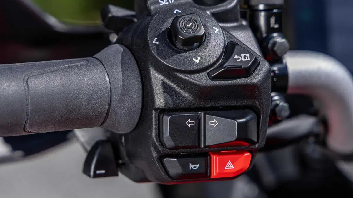 Yamaha Tracer 9 Tracer 9 Y-AMT (2025 - 26) (15)