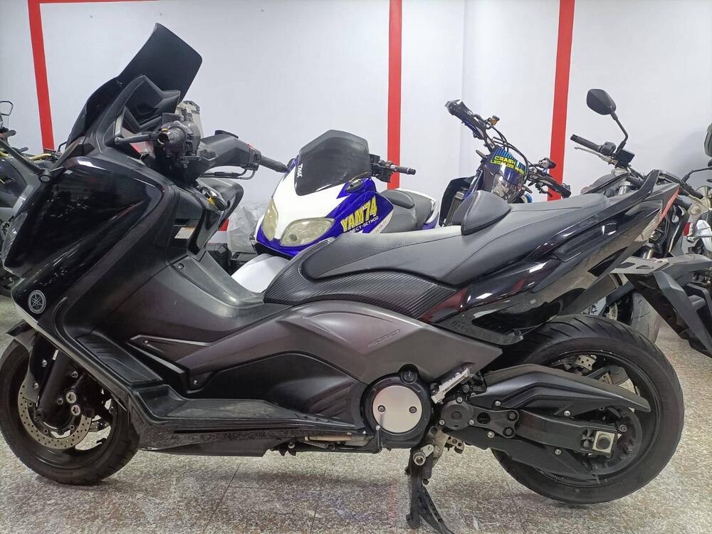 Yamaha T-Max 530 (2012 - 14) (2)