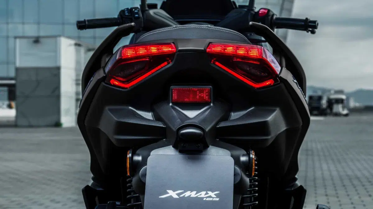 Yamaha X-Max 125 X-Max 125 (2021 - 24) (13)