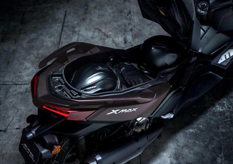 Yamaha X-Max 300 X-Max 300 Tech Max (2021 - 24) (14)