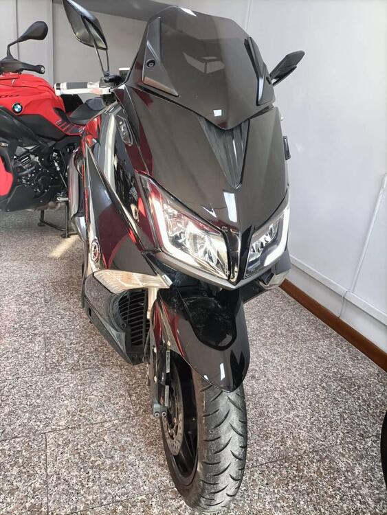 Yamaha T-Max 530 (2015 - 16)