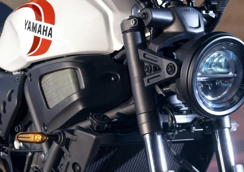 Yamaha XSR 700 XSR 700 (2022 - 26) (8)