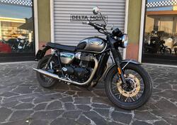 Triumph Bonneville T100 Gold Line Edition (2022) usata