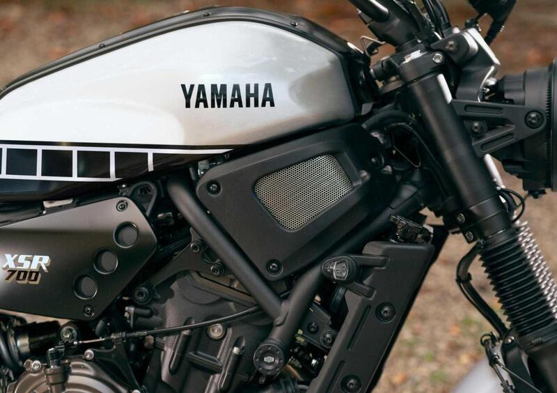 Yamaha XSR 700 XSR 700 Legacy (2023 - 24) (9)