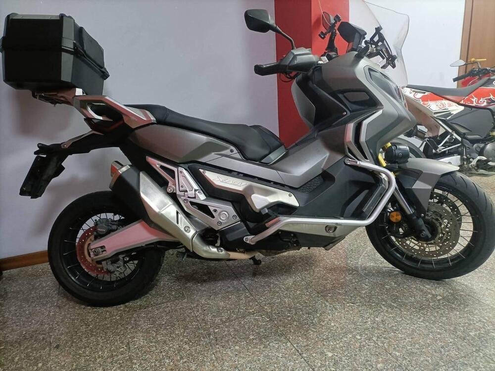 Honda X-ADV 750 Travel Edition (2017) (2)