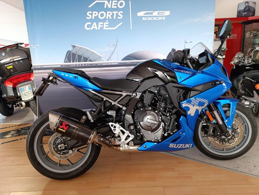 Suzuki GSX-8R (2024)