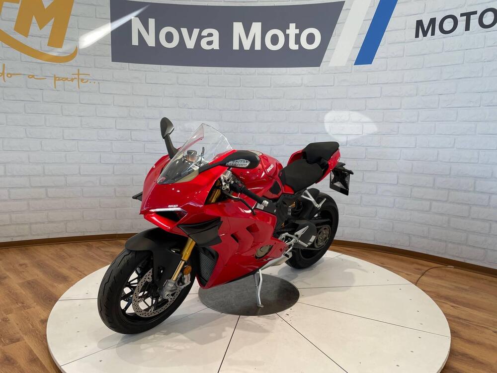 Ducati Panigale V4 S 1100 (2020) (2)