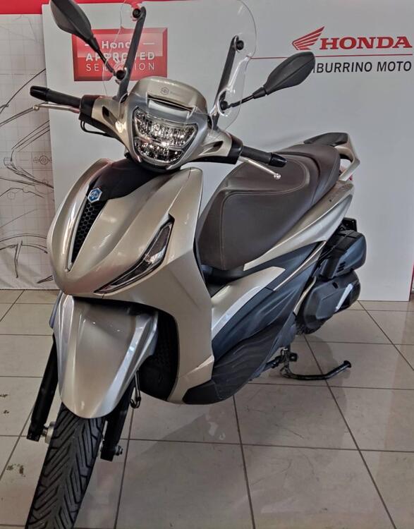 Piaggio Beverly 400 ABS-ASR (2021 - 24)