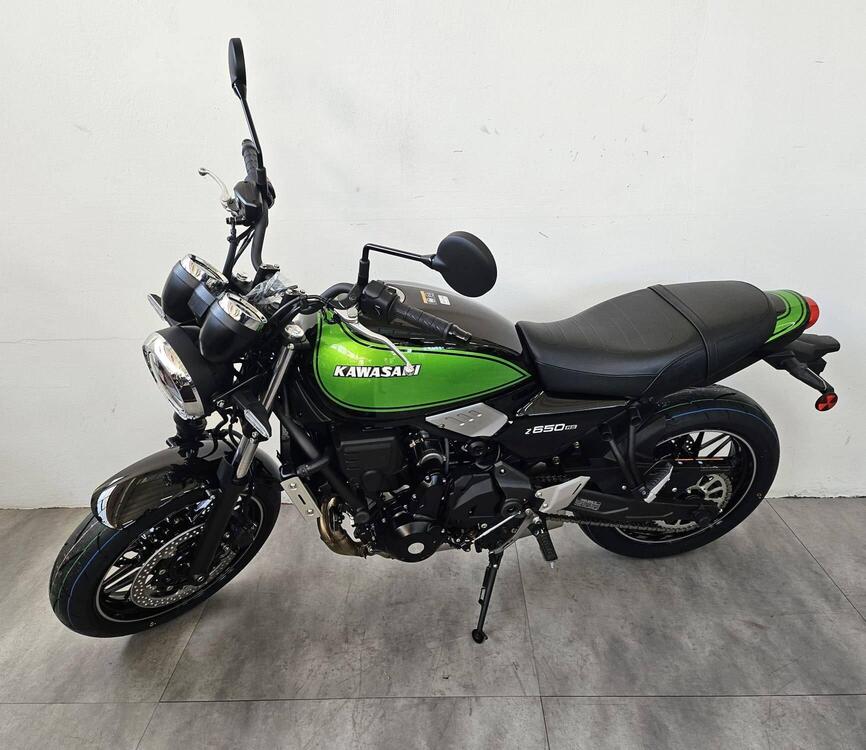 Kawasaki Z 650 RS (2022 - 24) (2)