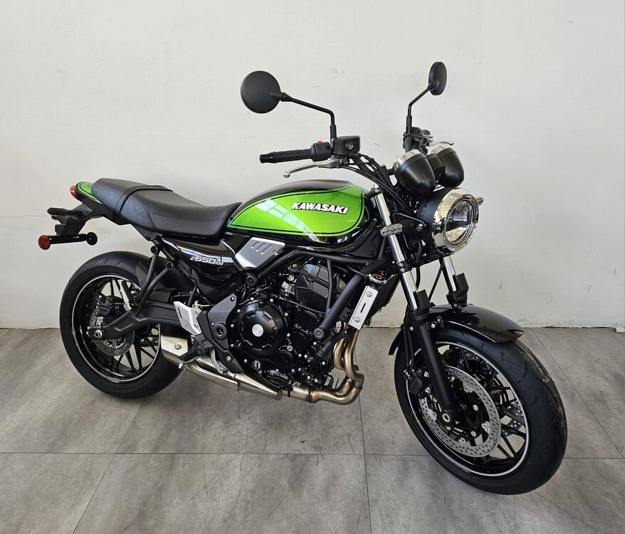 Kawasaki Z 650 RS (2022 - 24)