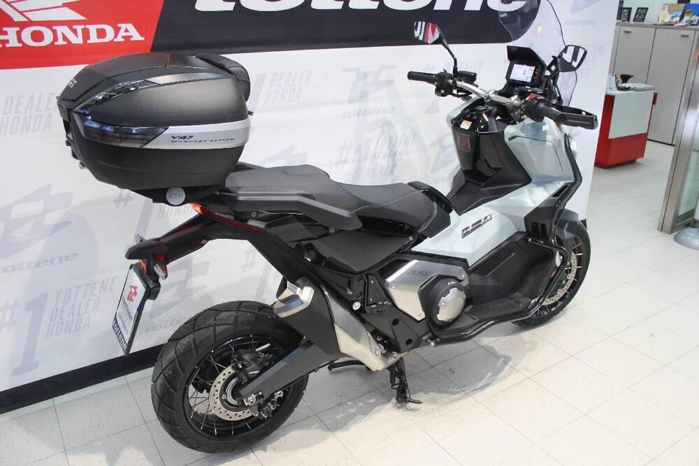 Honda X-ADV 750 DCT (2021 - 24) (2)