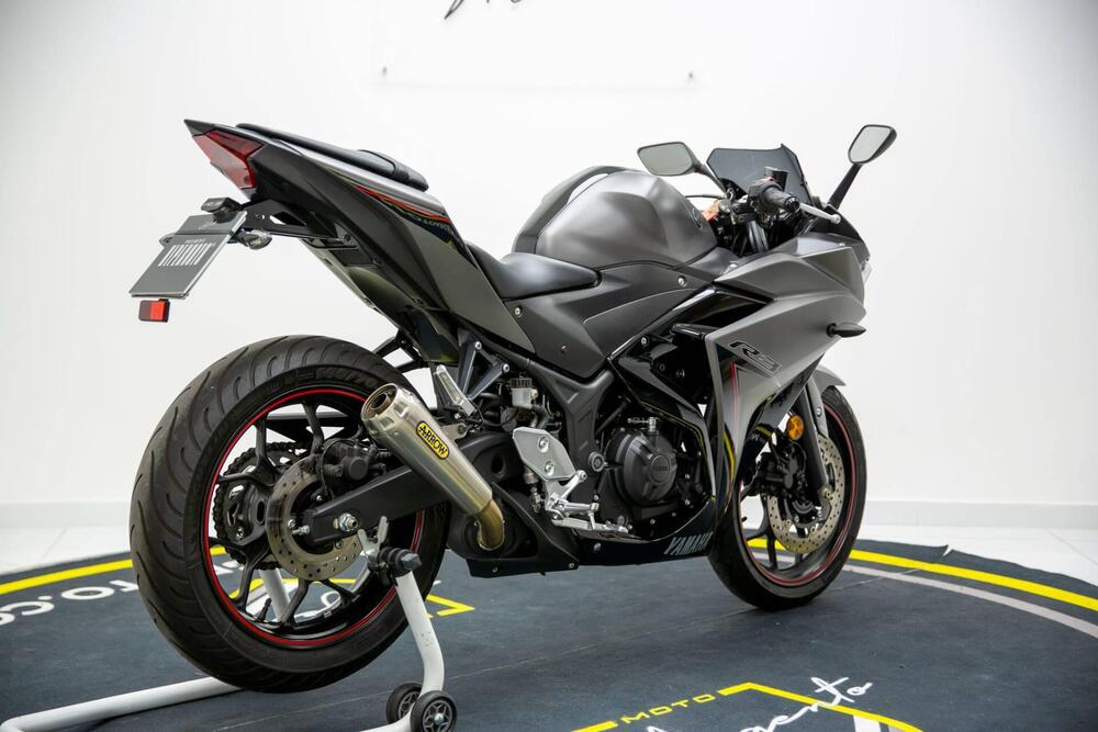 Yamaha YZF R3 (2015 - 17) (4)