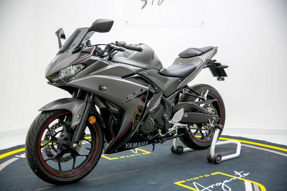 Yamaha YZF R3 (2015 - 17) (3)