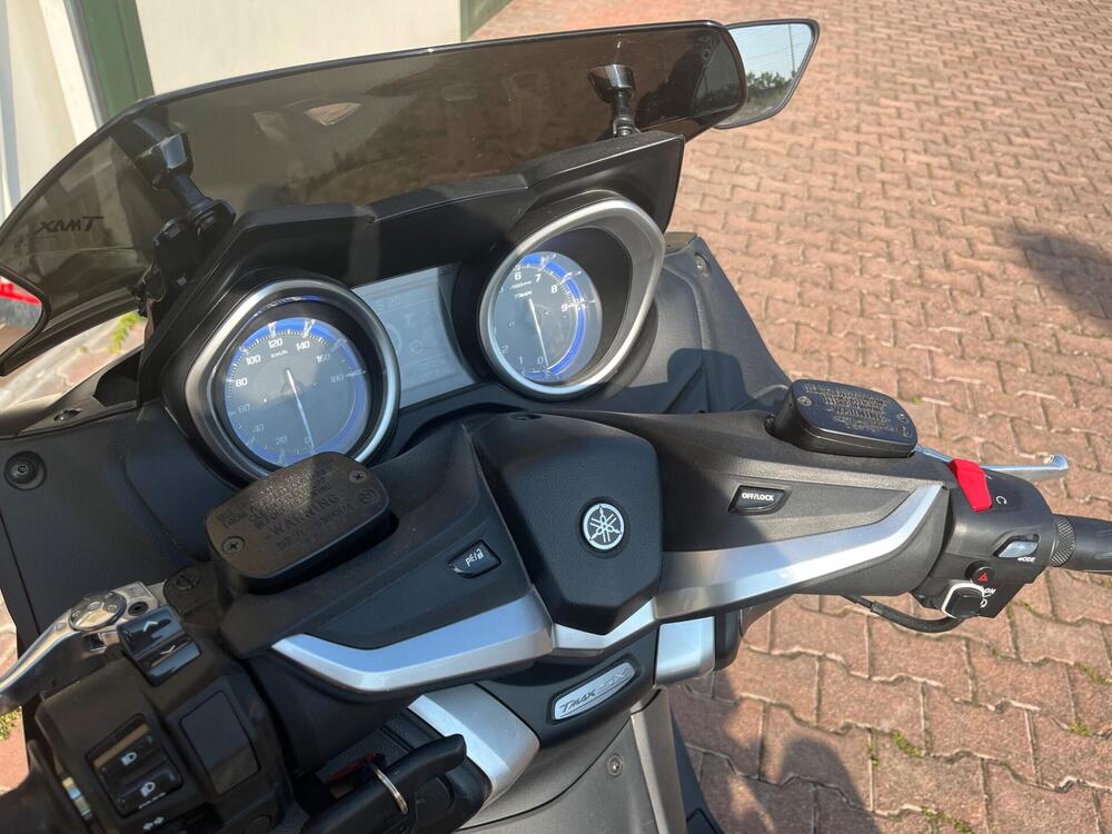 Yamaha T-Max 530 SX Sport Edition (2018 - 19) (4)