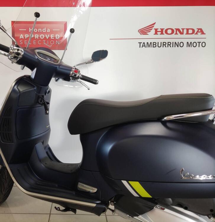 Vespa GTS 300 Super (2023 - 24) (3)