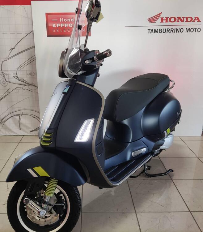 Vespa GTS 300 Super (2023 - 24) (4)