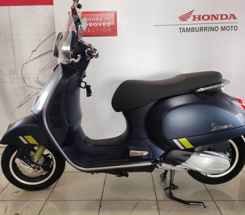 Vespa GTS 300 Super (2023 - 24) (2)