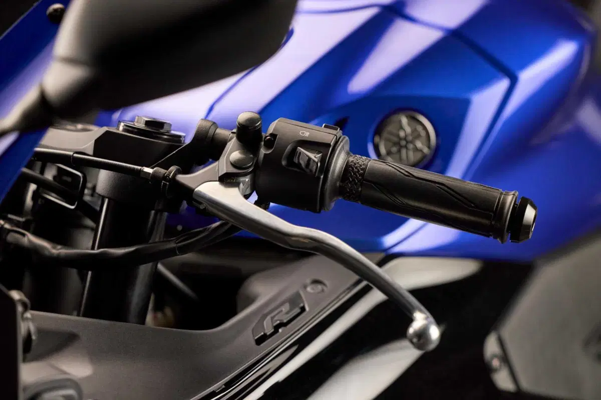 Yamaha YZF R3 YZF R3 (2025 - 26) (16)