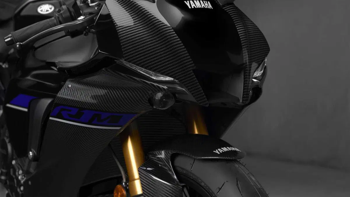 Yamaha YZF R1 YZF R1M (2020 - 25) (8)