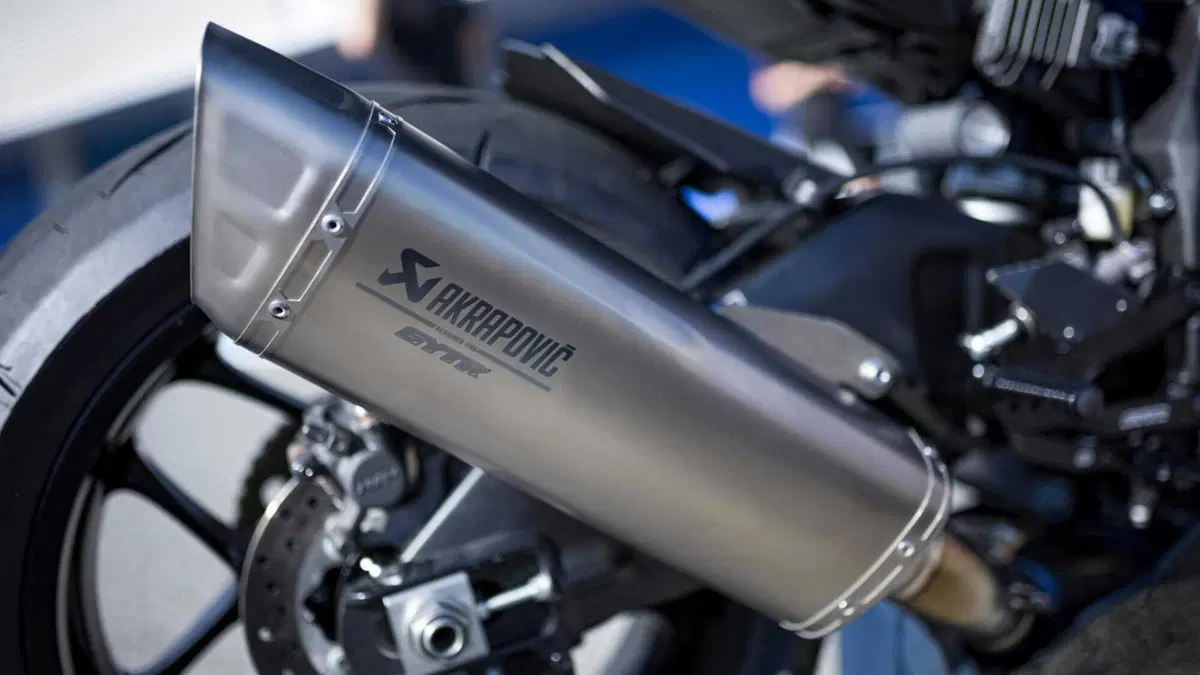 Yamaha YZF R1 YZF R1 GYTR (2025) (11)