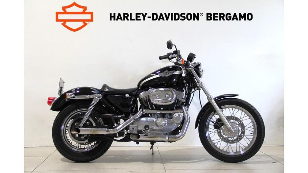 Harley-Davidson 883 Hugger (2001 - 02) - XLH