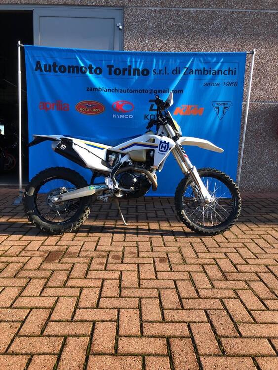 Husqvarna FE 450 Heritage (2023) (3)