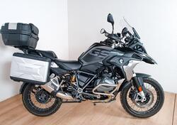 Bmw R 1300 GS Triple Black (2023 - 25) usata