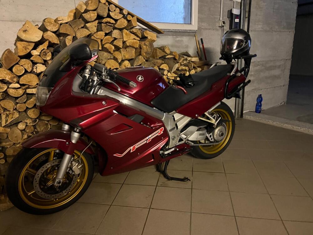 Honda VFR 750 RC 36 (2)