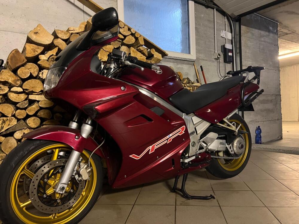 Honda VFR 750 RC 36 (3)