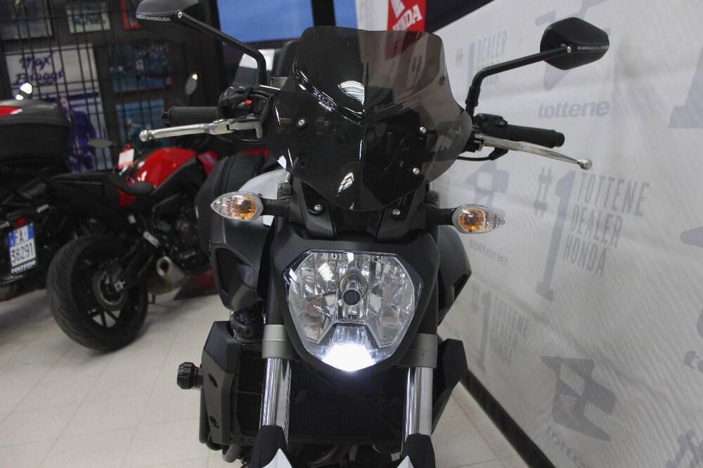 Yamaha MT-07 (2014 - 16) (4)