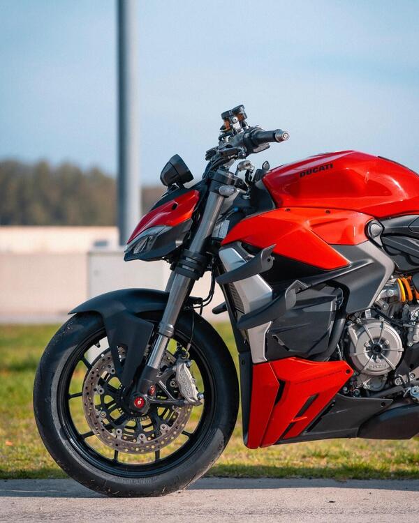 Ducati Streetfighter V2 (2022 - 24)