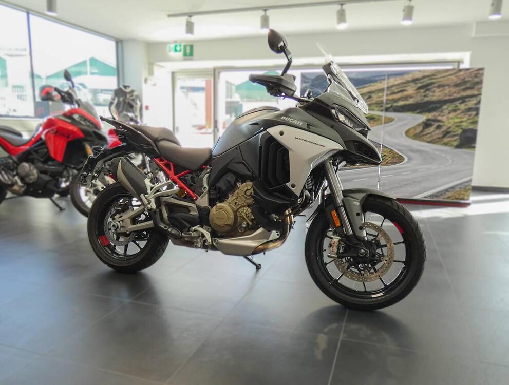 Ducati Multistrada V4 S (2021 - 24) (2)