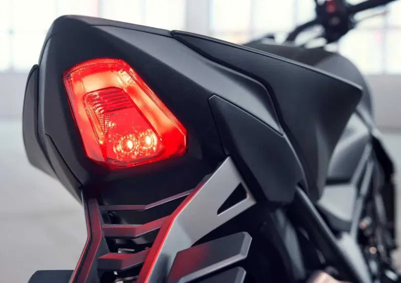 Honda CB 1000 Hornet CB 1000 Hornet SP (2025 - 26) (8)