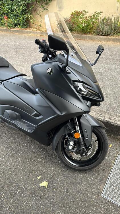 Yamaha T-Max 560 (2022 - 24) (2)