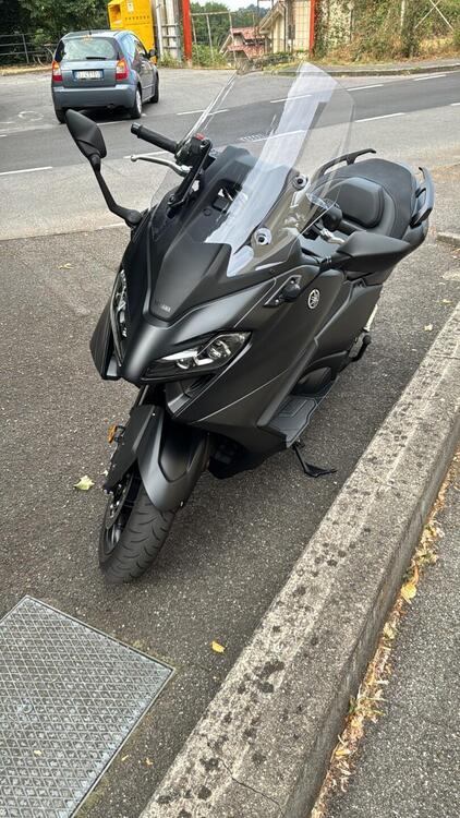 Yamaha T-Max 560 (2022 - 24) (4)