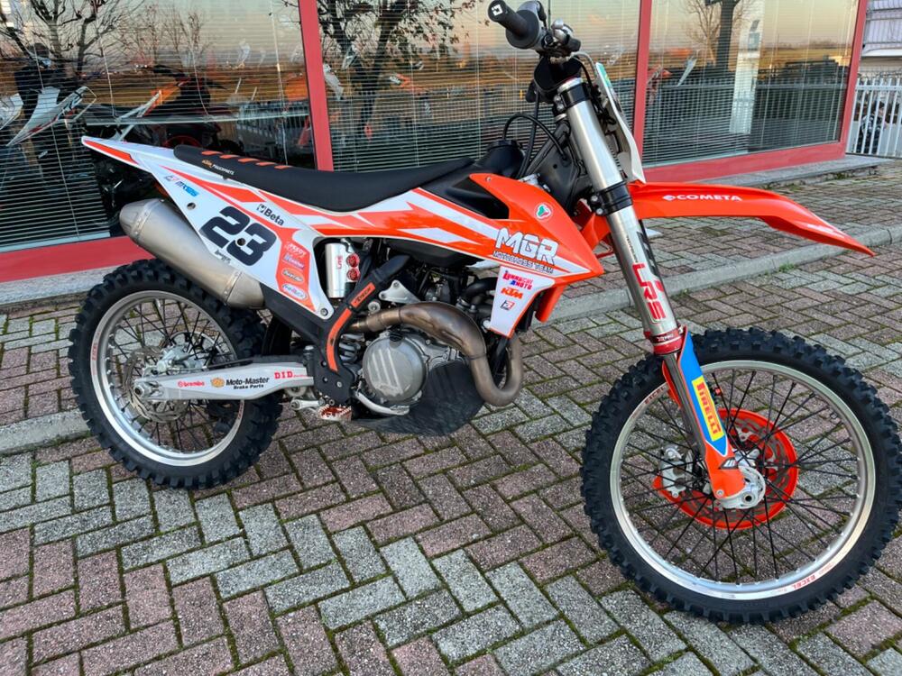 KTM 450 SX-F (2020) (2)