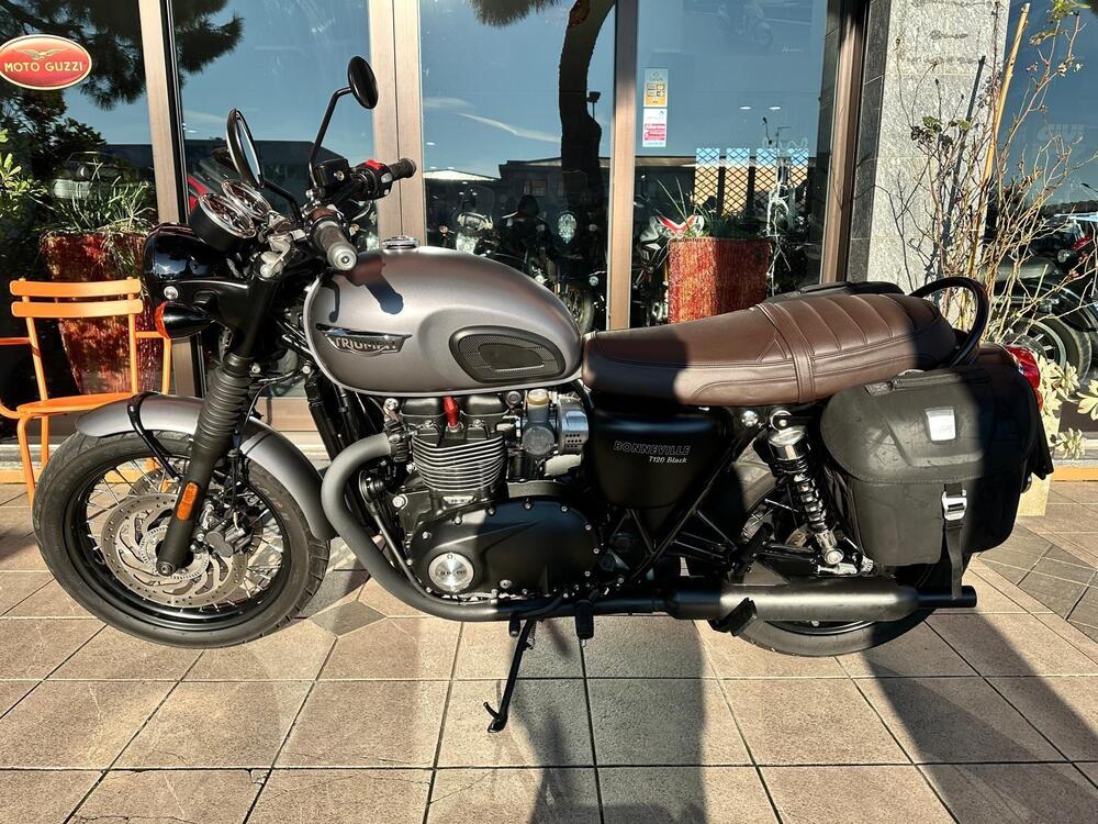 Triumph Bonneville T120 (2016 - 20) (2)