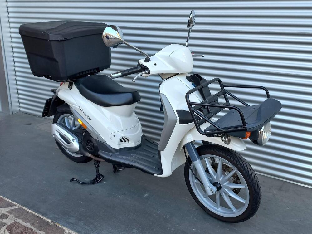 Piaggio Liberty 125 Delivery Cbs (2019 - 20) (4)