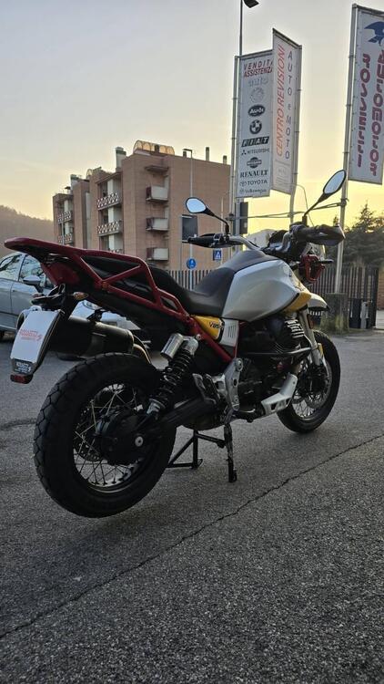 Moto Guzzi V85 TT (2019 - 20) (5)